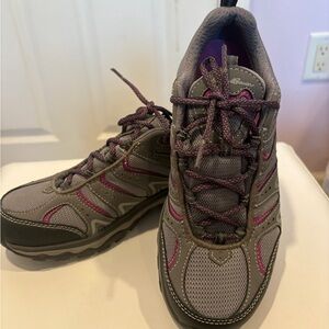 Eddie Bauer Women's Gray and Pink Athletic Shoes